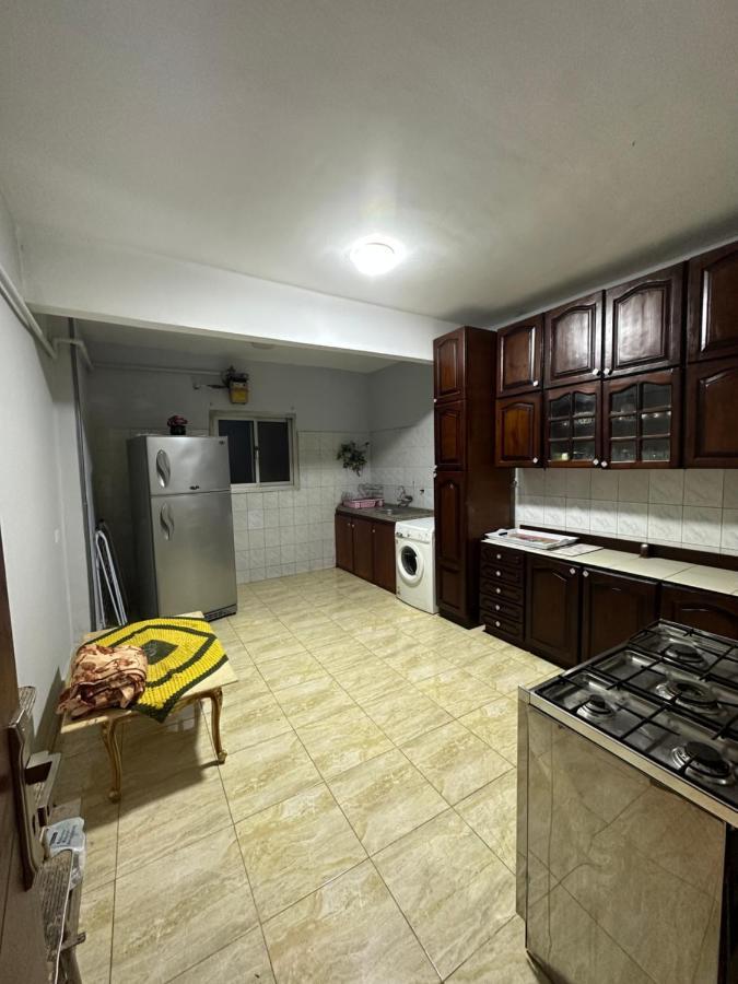 Large Beside Pyarmids And New Grand Egyptian Museum Apartment Cairo